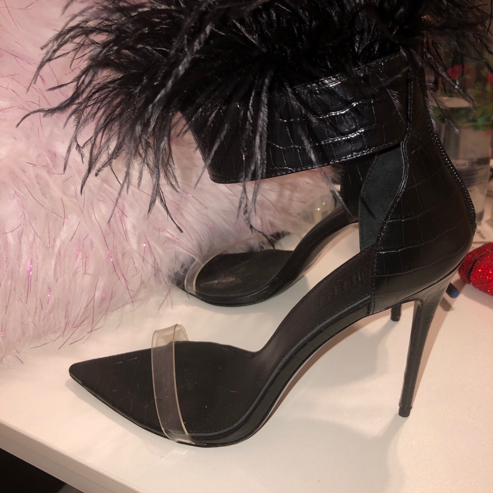 Iamjenniferle feather heels size 42